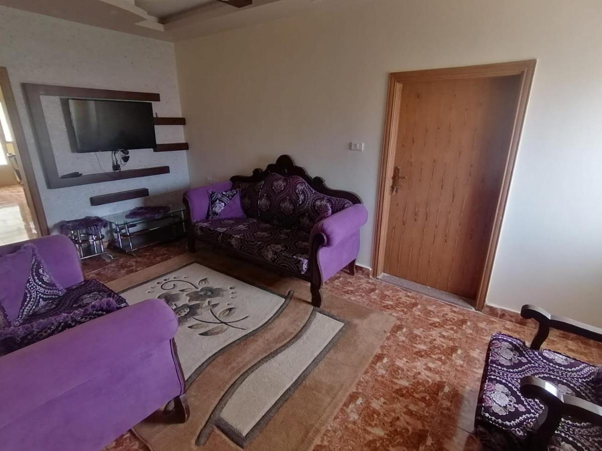 Farmer Stay Hostel Wadi Musa Bagian luar foto