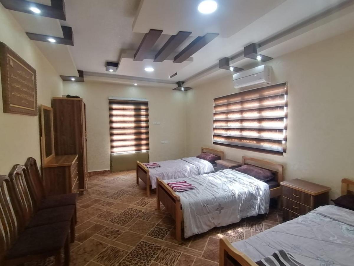 Farmer Stay Hostel Wadi Musa Bagian luar foto