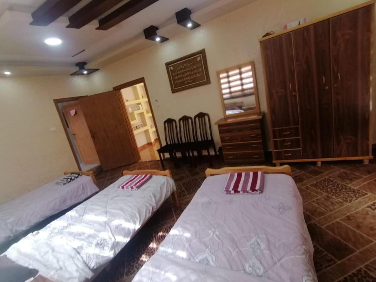 Farmer Stay Hostel Wadi Musa Bagian luar foto