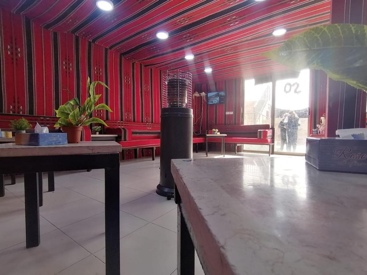Farmer Stay Hostel Wadi Musa Bagian luar foto